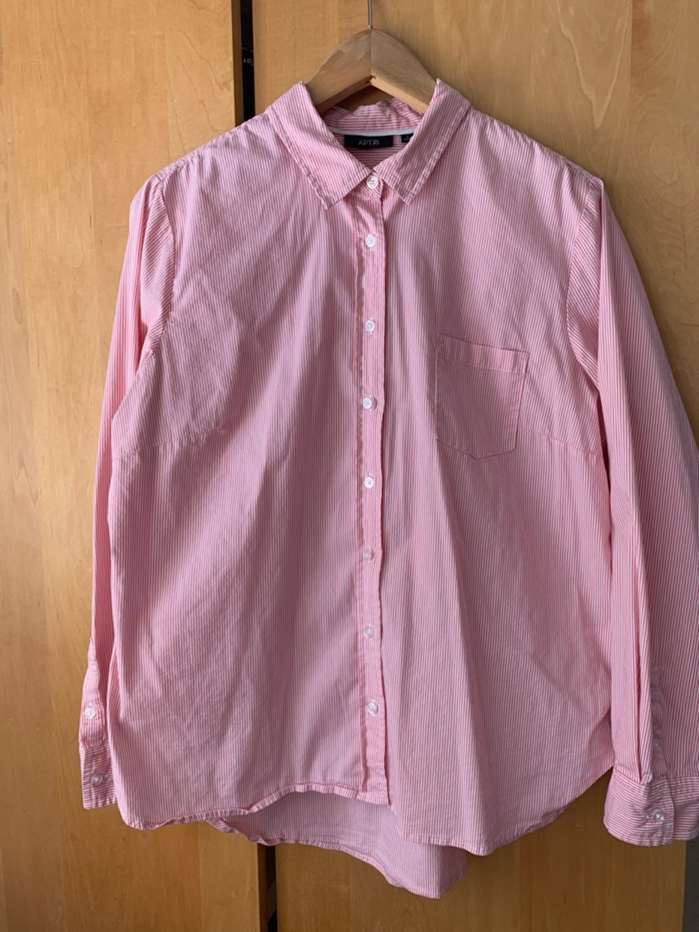 APT 9 Classic stripped button down shirt size large